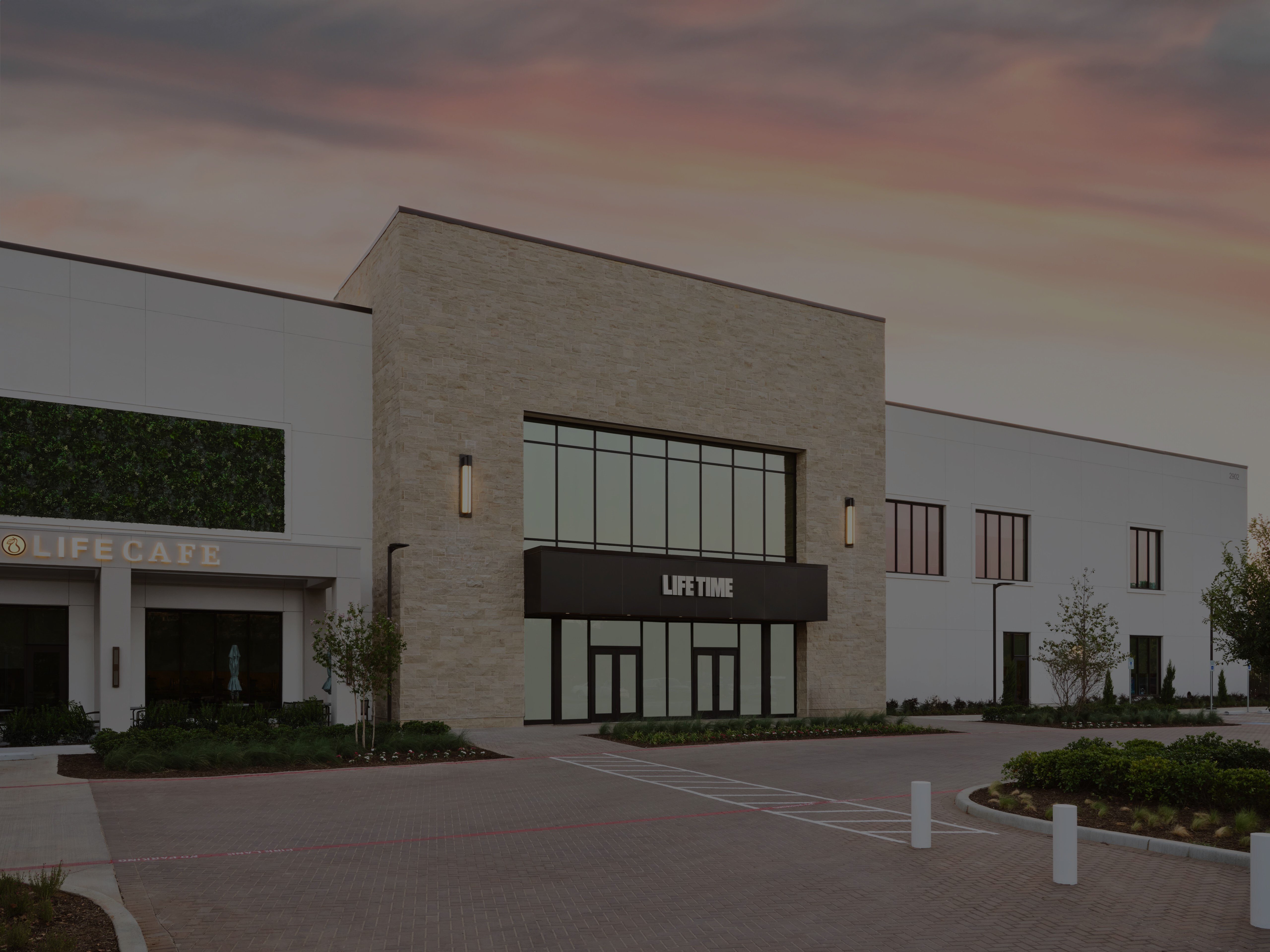 wlk-exterior-entrance-02